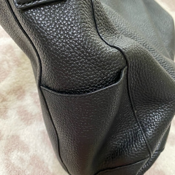 Michael kors black slouchy bag - Picture 6 of 7